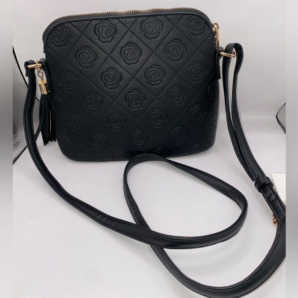 Black Quilted Crossbody‎ Bag - Picture 5 of 7